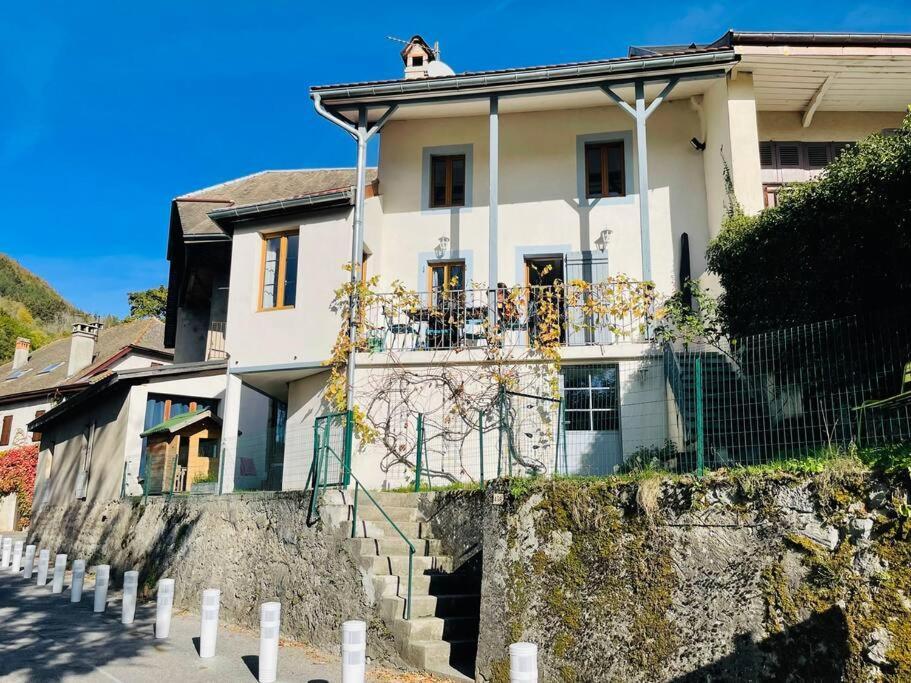 Maison 3 Chambres Au Lac D'Annecy, 30Min La Clusaz Мантон-Сен-Бернар Экстерьер фото